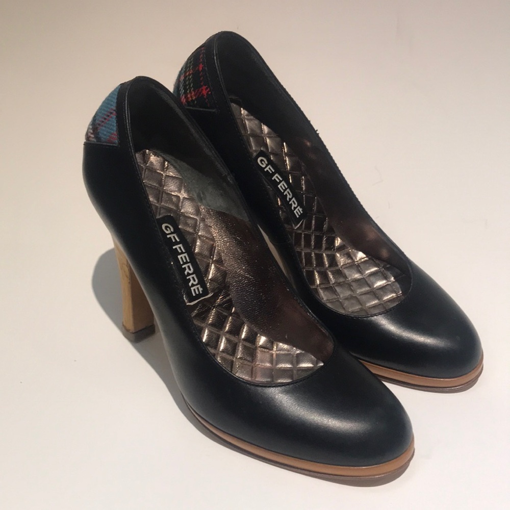 Gianfranco Ferre Black High Heels